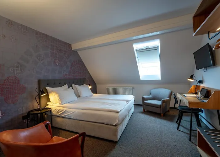 Hotel Mrak