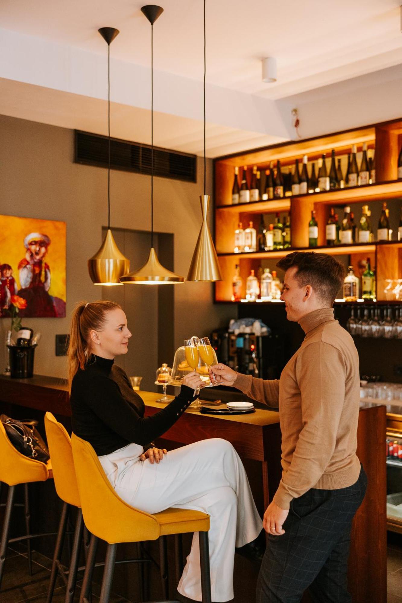 Mrak Hotel