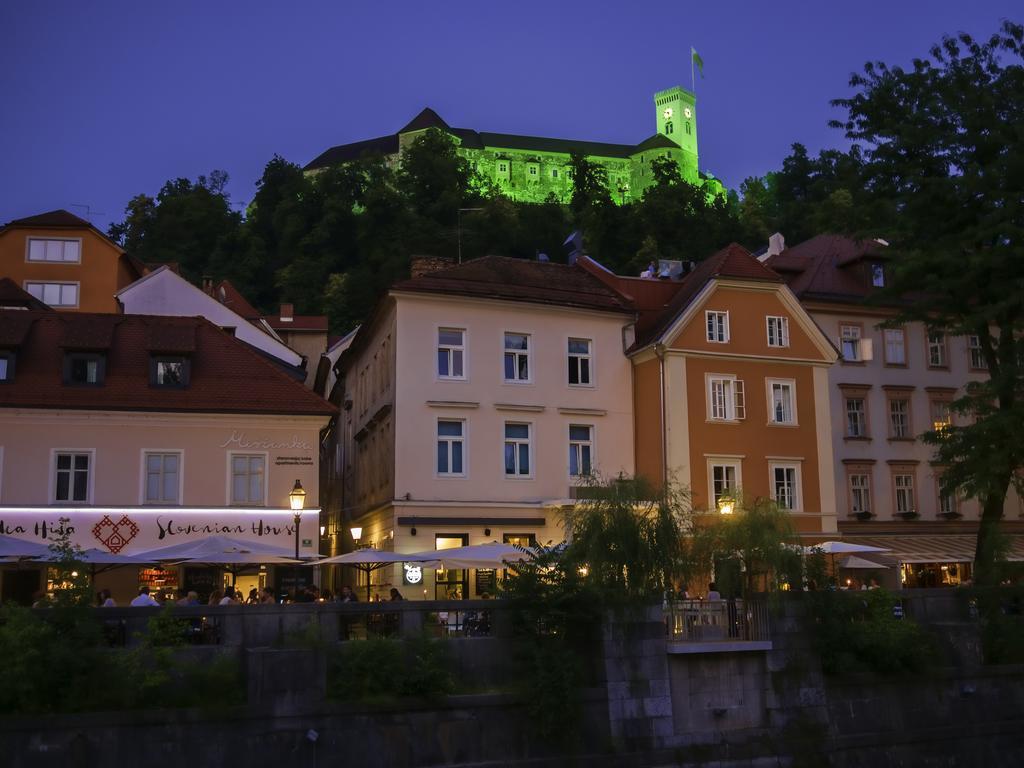 Hotel Mrak 4*