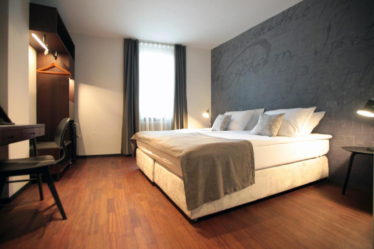 Hotel Mrak 4*